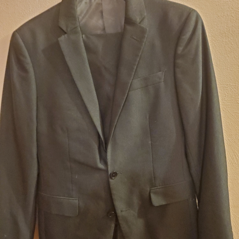 Suit